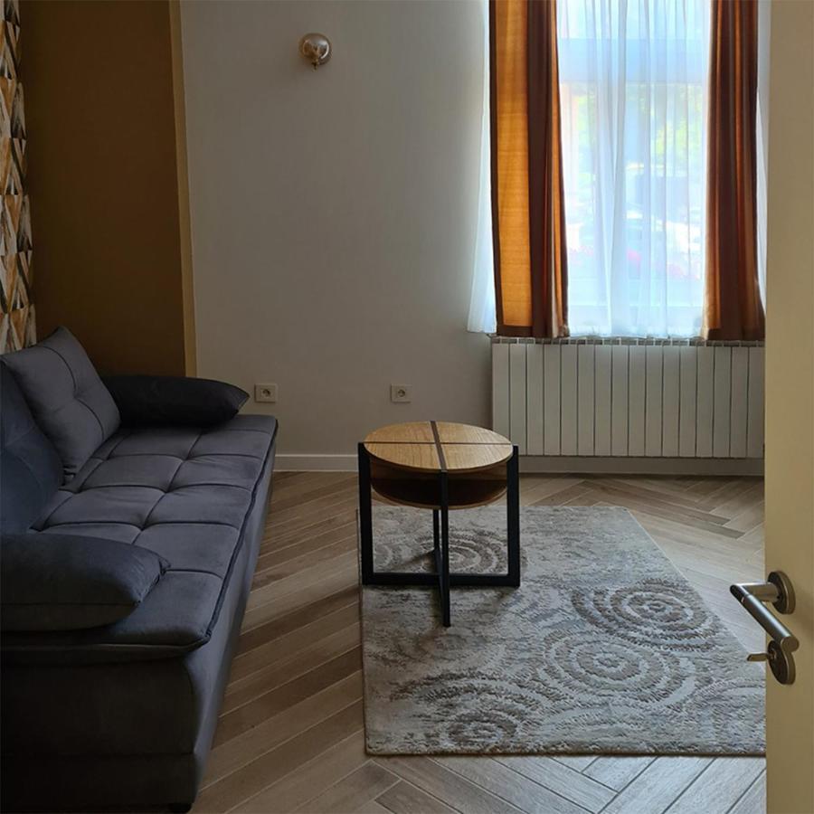 Kondor Apartmani Vrnjačka Banja Zewnętrze zdjęcie